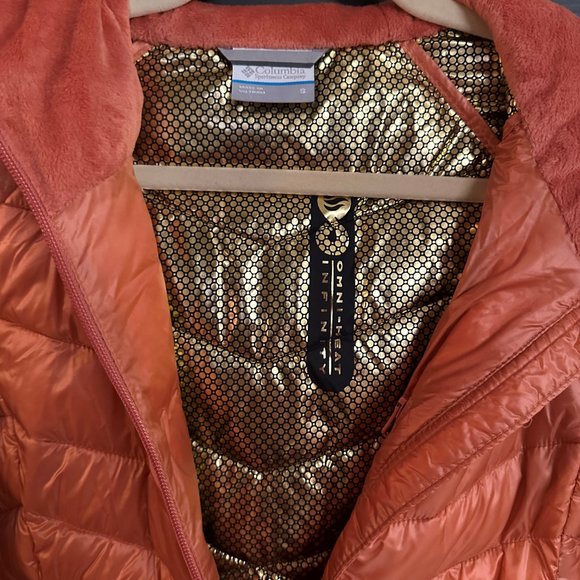 Columbia Women’s Joy Peak Insulated Hooded Jacket - Faded Peach - Size Small - Picture 7 of 9